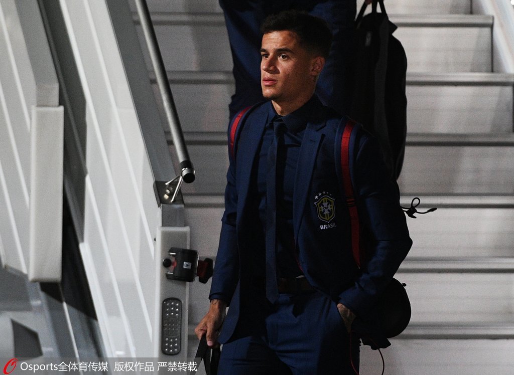 周冠宇告别法拉利，开启F1新征程