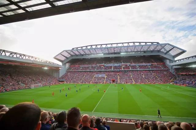 《逆水寒》手游2.0新赛年：探索武侠世界的全新篇章